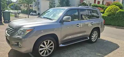 Lexus LX 570 V8 — Le SUV 7 places ultime, sans accident, entretien Toyota — vista esterna