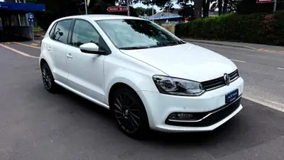 VW Polo 1.2 TSI Comfortline — Citadine dynamique, expert de jour, faible consommation — arrière