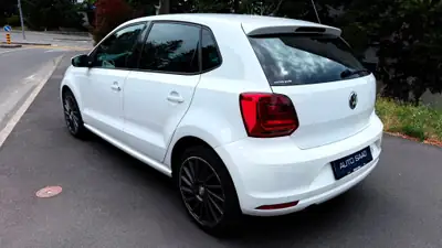 VW Polo 1.2 TSI Comfortline — Citadine dynamique, expert de jour, faible consommation — tableau de bord