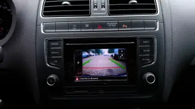 VW Polo 1.2 TSI Comfortline — Citadine dynamique, expert de jour, faible consommation — Miniature 9