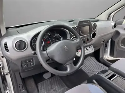 Peugeot Partner 1.6 BlueHDi Allure — Utilitaire fiable, faible consommation, 78'600 km — Miniature 10