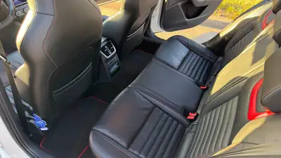 Skoda Octavia 2.0 TSI RS DSG — 313 ch tunée APR, break sportif et efficace — Miniatura 9