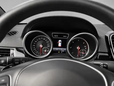 Mercedes-Benz GLE 350 d — SUV premium diesel, 185'000 km, sans sinistre — Thumbnail 9