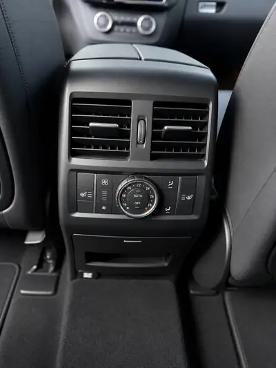 Mercedes-Benz GLE 350 d — SUV premium diesel, 185'000 km, sans sinistre — Thumbnail 13