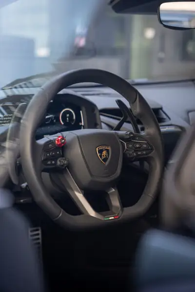 Lamborghini Temerario 4.0 — Hypercar hybride rechargeable 920 ch, faible kilométrage — Miniatur 12