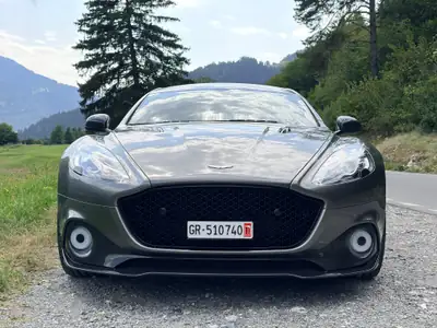 Aston Martin Rapide AMR — Gran turismo sportif 604 ch, seulement 26'000 km — côté