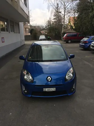 Renault Twingo 1.2 Expression — Citadine maligne, entretien économique, sans sinistre — Außenansicht