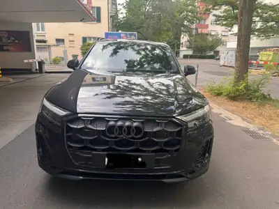 Audi Q7 50 TDI S Line — SUV 7 places, diesel performant, 36 500 km seulement — cruscotto