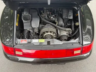 Porsche 911 3.6 Carrera 4 — Légende des années 90, transmission manuelle authentique — dettaglio