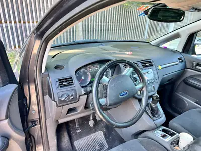 Ford C-MAX 1.8i 16V Carving — Monospace polyvalent, 237'000 km, sans sinistre — tableau de bord