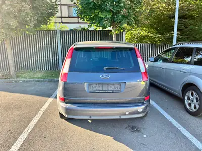 Ford C-MAX 1.8i 16V Carving — Monospace polyvalent, 237'000 km, sans sinistre — intérieur