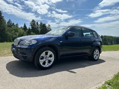 BMW X5 40d xDrive — SUV premium diesel, 306 ch et toit panoramique — vista esterna