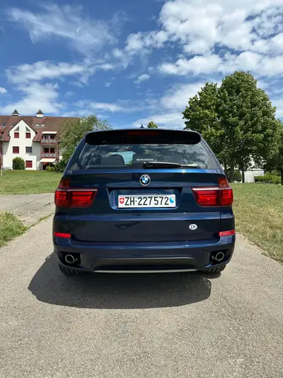 BMW X5 40d xDrive — SUV premium diesel, 306 ch et toit panoramique — Miniatura 8