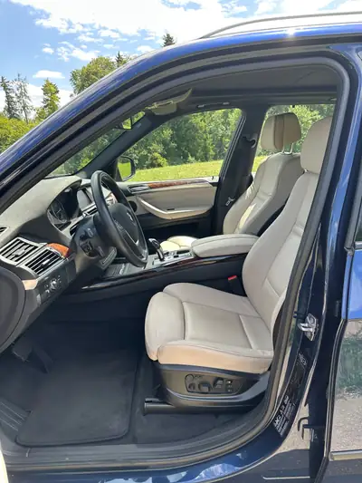 BMW X5 40d xDrive — SUV premium diesel, 306 ch et toit panoramique — Miniatura 10