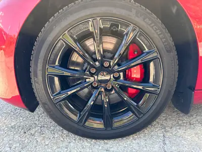 Tesla Model 3 Long Range AWD Performance — Électrique haute performance, 65'900 km — dettaglio