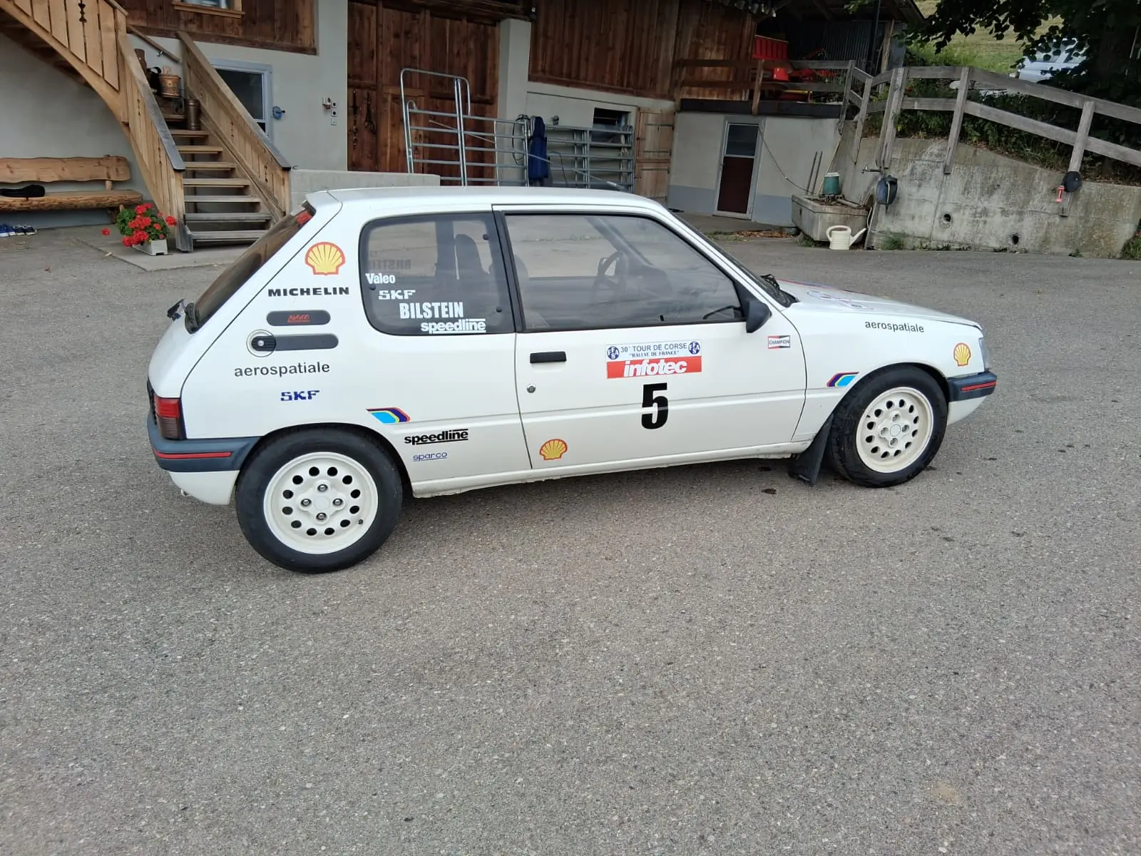 Peugeot 205 1990 occasion Rechthalten — 3