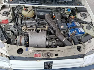 Peugeot 205 1.9 Automatic — Classique des années 90, boîte auto rare — Detail