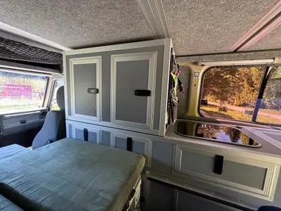 Toyota Land Cruiser HZJ78 — Le légendaire 4x4 diesel, fiabilité éprouvée — Miniatura 9