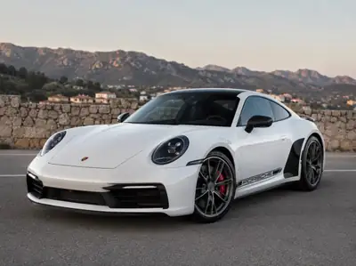 Porsche 911 Carrera S PDK 2020 — Coupé sportif 450 ch, faible kilométrage — côté
