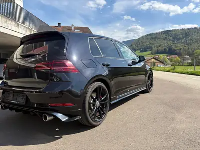 VW Golf 2.0 TSI GTI TCR — Performance sportive et fiabilité allemande — Detail