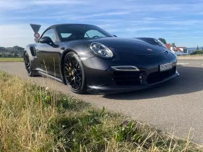 Porsche 911 Turbo S Cabrio TECHART — Sportive découverte 620 ch, finition carbone — détail