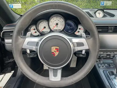 Porsche 911 Turbo S Cabrio TECHART — Sportive découverte 620 ch, finition carbone — Miniature 15