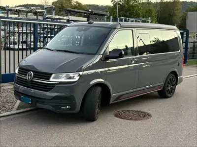 VW T6.1 Beach Edition 2.0 Bi-TDI 4×4 DSG — Camping-car polyvalent, 48 000 km seulement — fianco