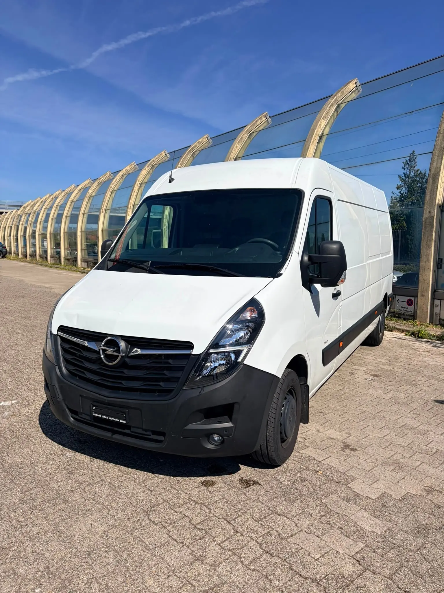 Opel Movano 2021 — Fourgon robuste, 81 500 km, moteur diesel fiable