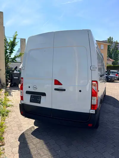 Opel Movano 2021 — Fourgon robuste, 81 500 km, moteur diesel fiable — Miniatur 8