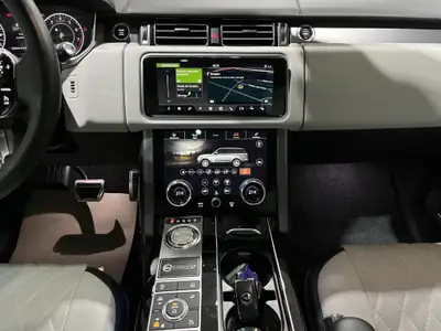 Land Rover Range Rover LWB V8 Superchargé — SUV de prestige, moteur 566 ch, état impeccable — Miniature 13
