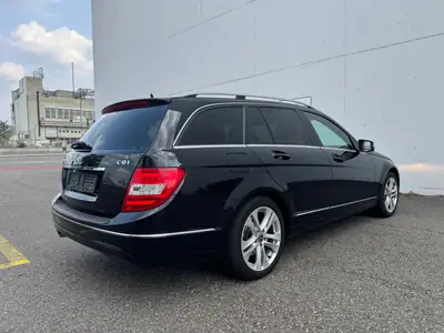 Mercedes-Benz C 220 CDI Avantgarde — Diesel efficace, 2e main, révision fraîche — cruscotto