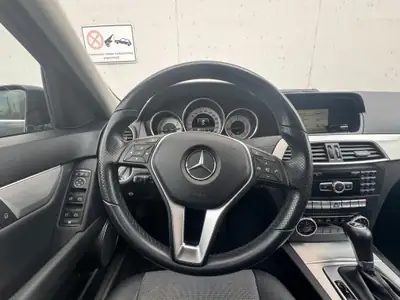 Mercedes-Benz C 220 CDI Avantgarde — Diesel efficace, 2e main, révision fraîche — Miniatura 12