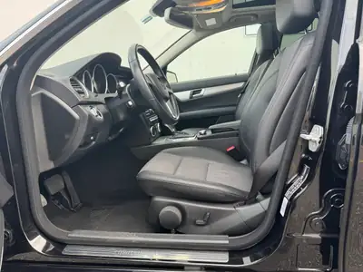 Mercedes-Benz C 220 CDI Avantgarde — Diesel efficace, 2e main, révision fraîche — Miniatura 15