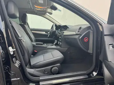 Mercedes-Benz C 220 CDI Avantgarde — Diesel efficace, 2e main, révision fraîche — Miniatura 16