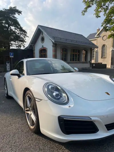 Porsche 911 3.0 Carrera PDK — Coupé sportif mythique, Approved jusqu'à 2027 — Innenraum