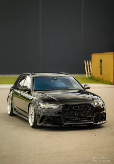 Audi RS6 Avant 4.0 V8 TFSI — Performance et élégance, 86 500 km seulement — interni