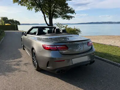 Mercedes-Benz E 53 AMG Cabriolet — 435 ch, toit ouvert, luxe sportif 4MATIC+ — Miniature 8
