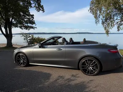 Mercedes-Benz E 53 AMG Cabriolet — 435 ch, toit ouvert, luxe sportif 4MATIC+ — Miniature 10