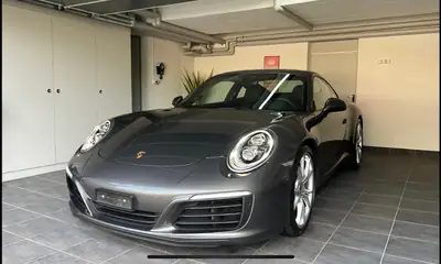 Porsche 911 Carrera 3.0 PDK — Sport emblématique, garantie Porsche Approved jusqu'à 2027 — vista posteriore