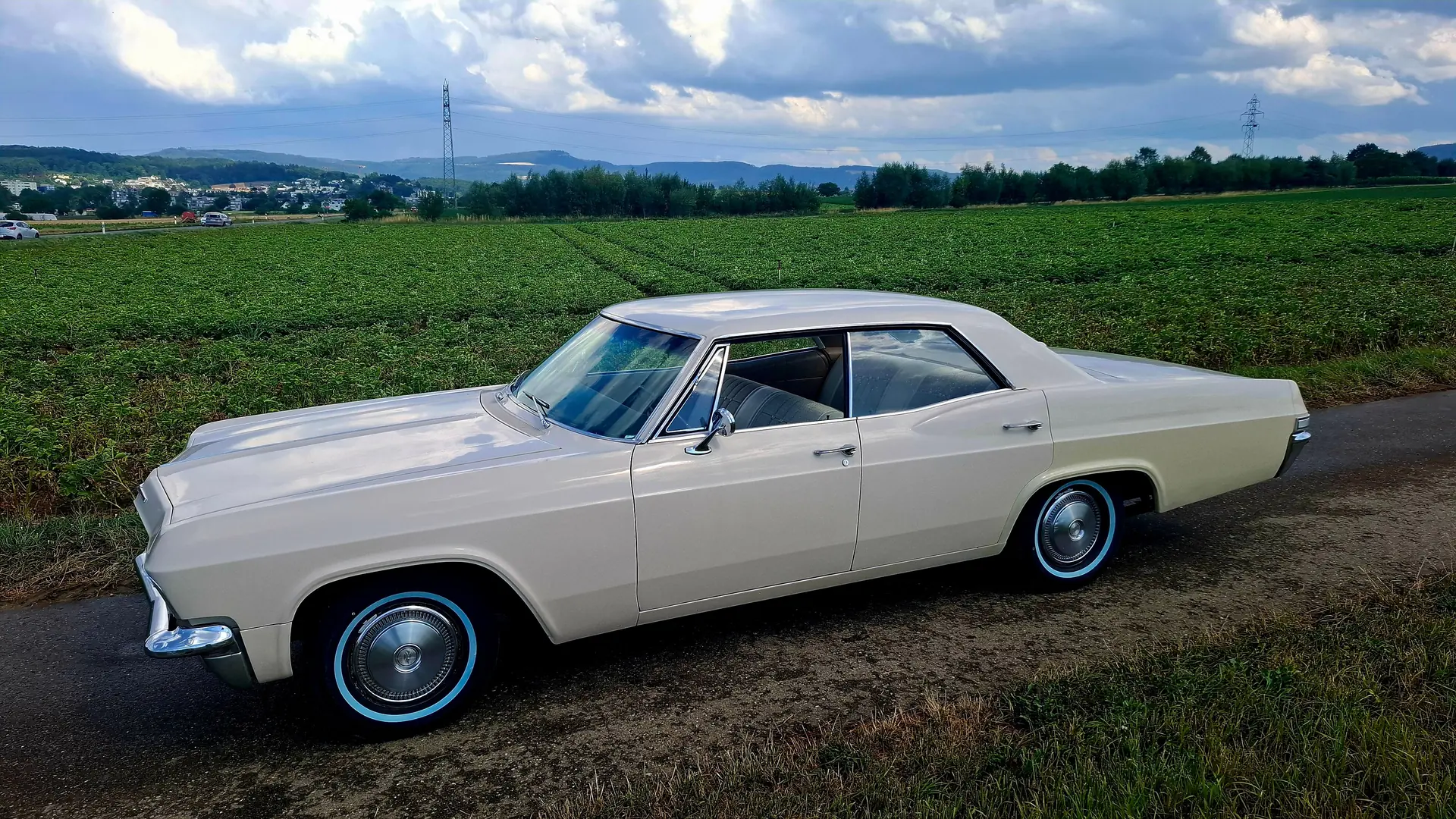 Chevrolet Impala 1965 occasion Münchenstein — 4