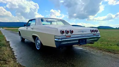 Chevrolet Impala 1965 — Berline légendaire américaine, 82'000 km d'histoire — détail