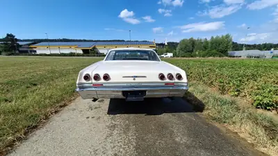 Chevrolet Impala 1965 — Berline légendaire américaine, 82'000 km d'histoire — Miniature 9