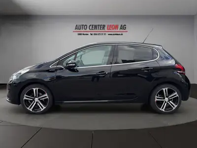 Peugeot 208 1.2 PureTech GT Line — Citadine dynamique, faible kilométrage, équipée navigation — arrière