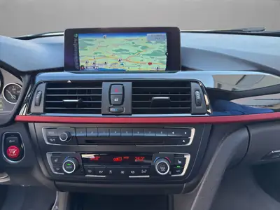 BMW 328i Sport Line — Berline élégante, 245 ch et entretien récent — Miniature 15