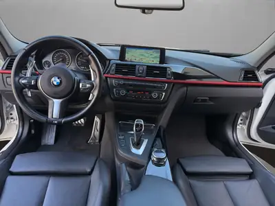 BMW 328i Sport Line — Berline élégante, 245 ch et entretien récent — Miniature 14