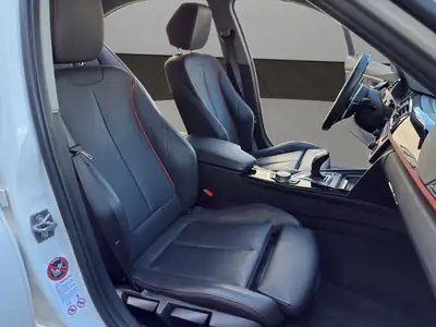 BMW 328i Sport Line — Berline élégante, 245 ch et entretien récent — Miniature 17