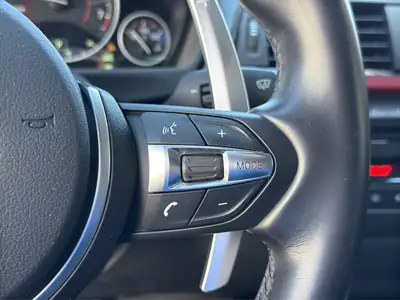 BMW 328i Sport Line — Berline élégante, 245 ch et entretien récent — Miniature 25