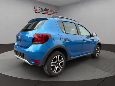 Dacia Sandero TCe 90 Stepway — Petit budget, grand équipement et boîte auto — détail