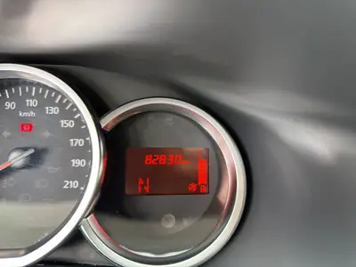 Dacia Sandero TCe 90 Stepway — Petit budget, grand équipement et boîte auto — Miniature 11