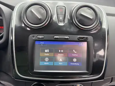 Dacia Sandero TCe 90 Stepway — Petit budget, grand équipement et boîte auto — Miniature 15
